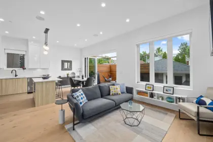 2054 Kitchener Street, Vancouver, BC, Vancouver — Half Duplex for sale