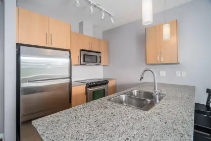 415 2943 Nelson Place, Abbotsford, BC, Abbotsford — Apartment/Condo for sale