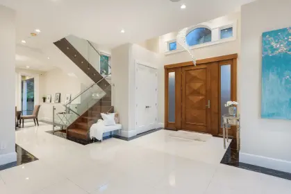 2341 Mathers Avenue, West Vancouver, BC, West vancouver — Single Family Residence for sale