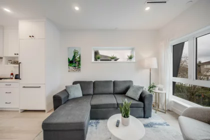 227 E 57th Avenue, Vancouver, BC, Vancouver — Half Duplex for sale