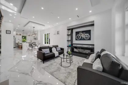 2662 E 26th Avenue, Vancouver, BC, Vancouver — Half Duplex for sale