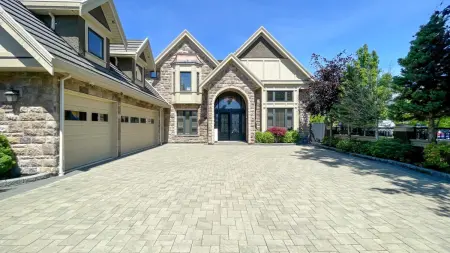 5199 Clifton Road, Richmond, BC, Richmond — Single Family Residence for sale