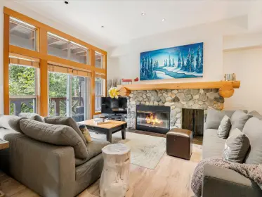 10 4668 Blackcomb Way, Whistler, BC, Whistler — Townhouse for sale