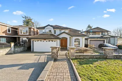 7806 12th Avenue, Burnaby, BC, Burnaby — Single Family Residence for sale