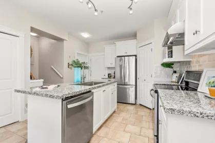 211 7908 Graham Avenue, Burnaby, BC, Burnaby — Townhouse for sale