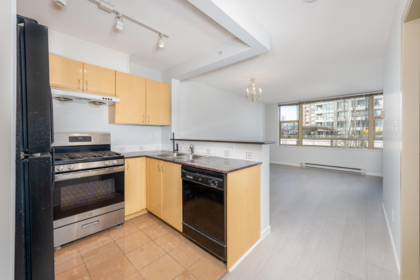 Living Room Photo of 505 8288 Saba Road, Richmond, BC