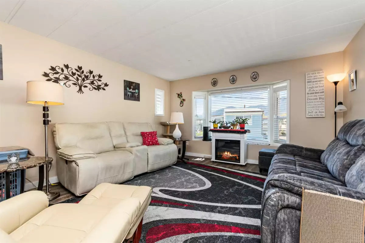 Exterior Front Photo of 18 62780 Flood Hope Road, Hope, BC