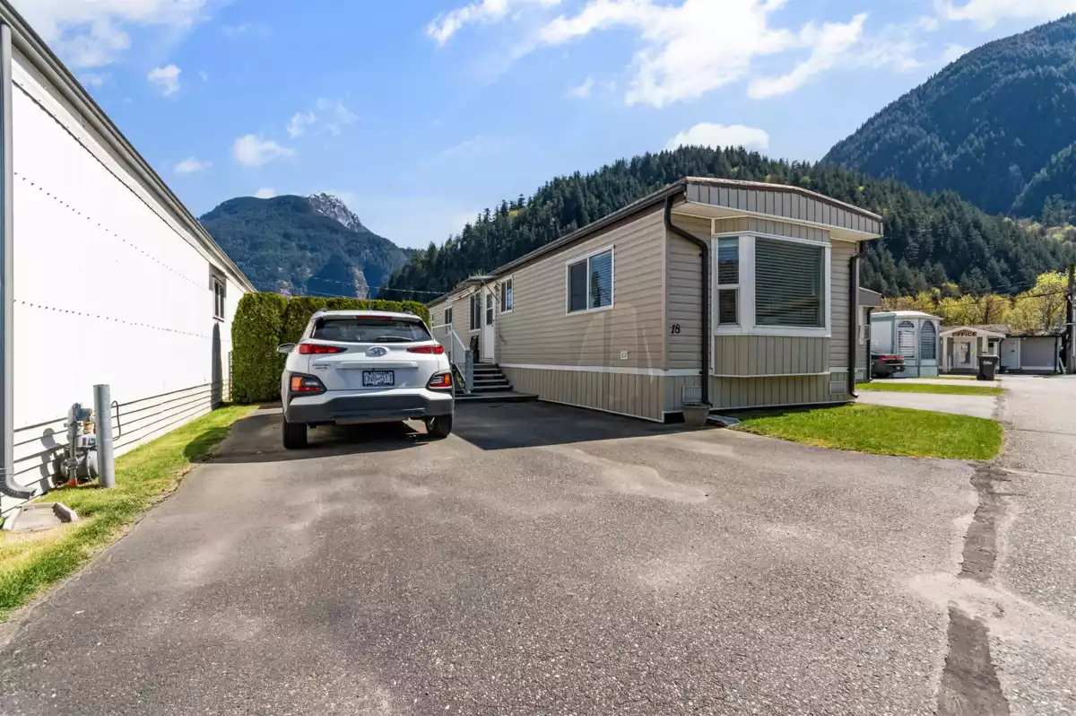 Exterior Rear Photo of 18 62780 Flood Hope Road, Hope, BC