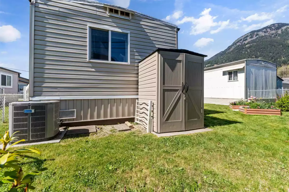 Outdoor Deck Photo of 18 62780 Flood Hope Road, Hope, BC