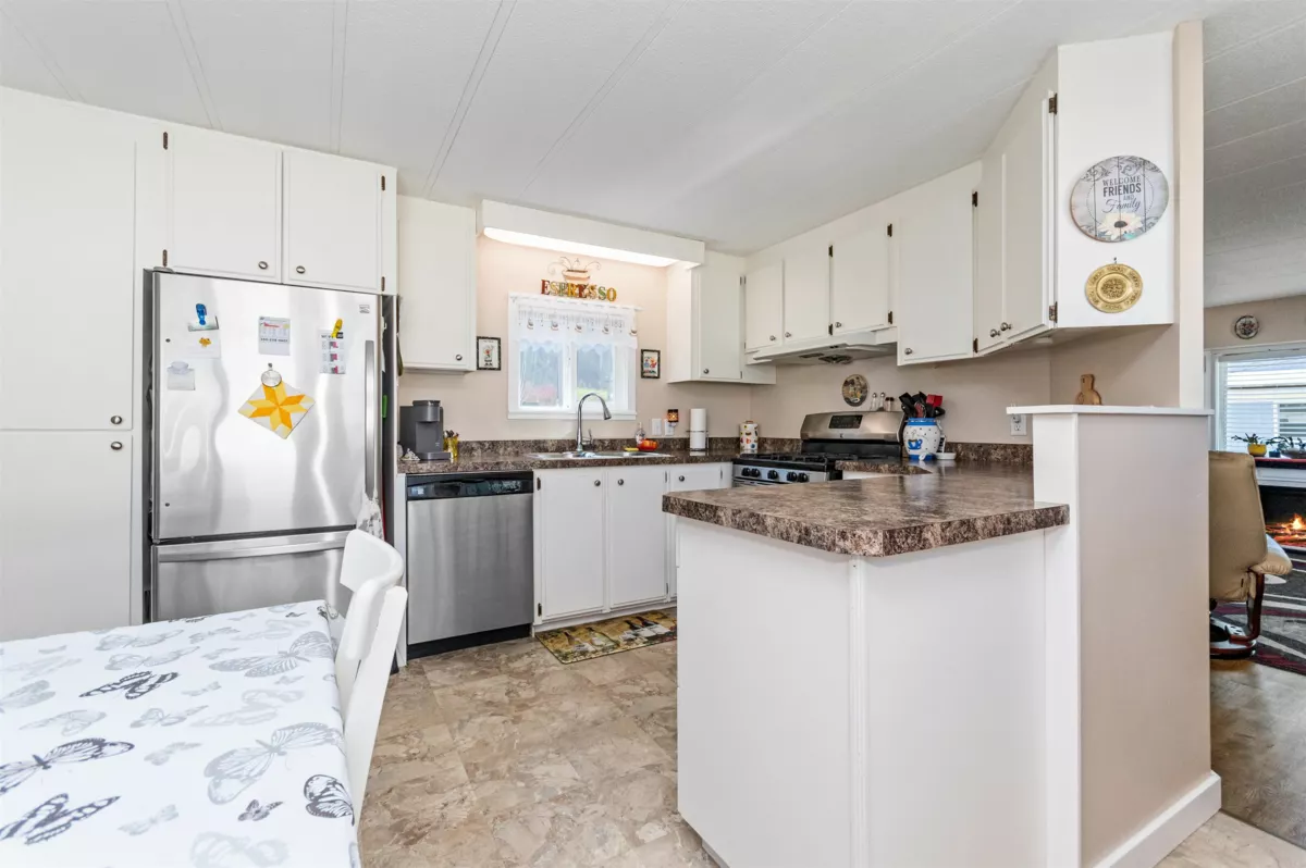 Primary Bedroom Photo of 18 62780 Flood Hope Road, Hope, BC