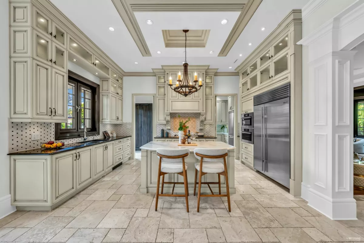 Dining Area Photo of 5762 Churchill Street, Vancouver, BC