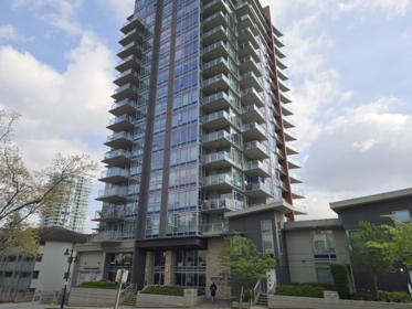 403 518 Whiting Way, Coquitlam, BC, Coquitlam — Apartment/Condo for sale