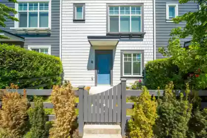 35 15489 99a Avenue, Surrey, BC, Surrey — Townhouse for sale