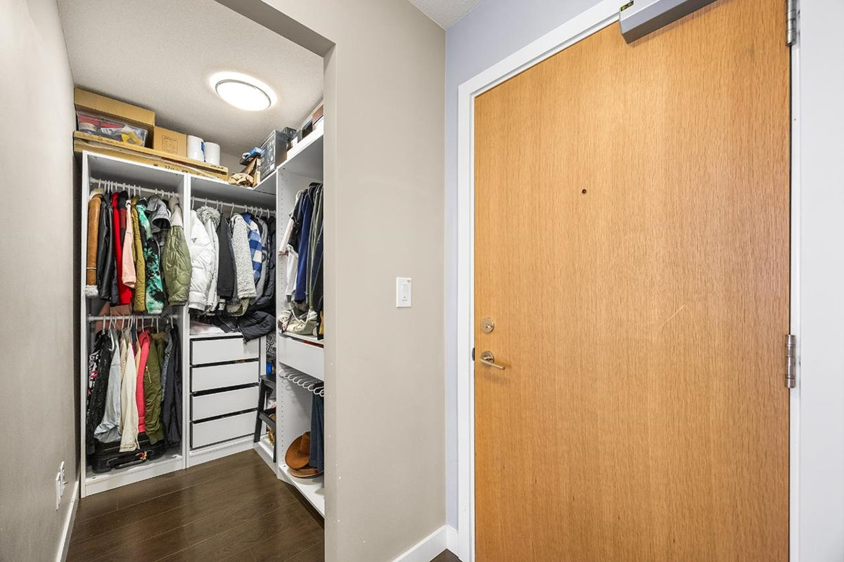 Bedroom 3 Photo of 1213 6288 No. 3 Road, Richmond, BC