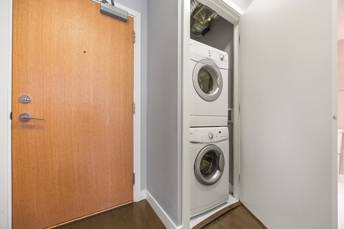 Guest Bathroom Photo of 1213 6288 No. 3 Road, Richmond, BC