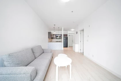 309 10499 University Drive, Surrey, BC