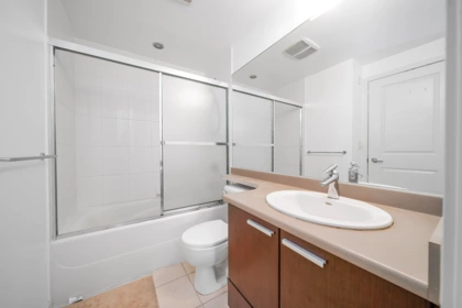 Primary Bathroom Photo of 309 10499 University Drive, Surrey, BC