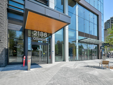 2406 2186 Gilmore Avenue, Burnaby, BC, Burnaby — Apartment/Condo for sale