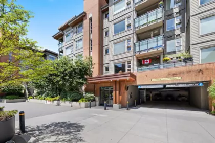 412 1679 Lloyd Avenue, North Vancouver, BC, North Vancouver — Apartment/Condo for sale