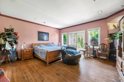Breakfast Nook Photo of 3044 240 Street, Langley, BC