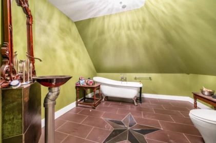 Guest Bathroom Photo of 3044 240 Street, Langley, BC