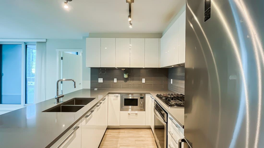 Bedroom 3 Photo of 907 6658 Dow Avenue, Burnaby, BC