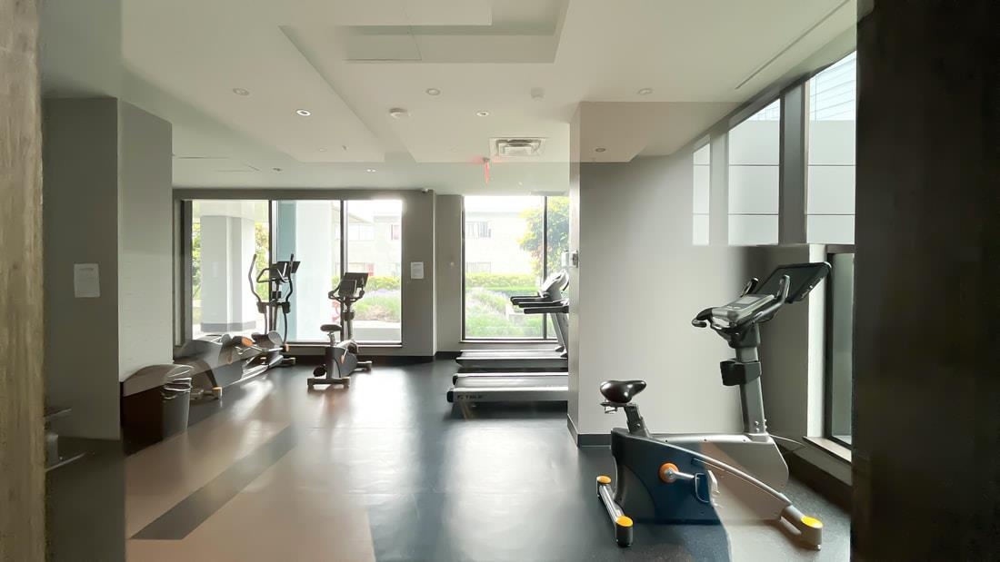 Entry Foyer Photo of 907 6658 Dow Avenue, Burnaby, BC