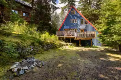 9380 Emerald Drive, Whistler, BC, Whistler — Single Family Residence for sale
