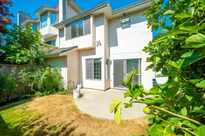 18 8220 Bennett Road, Richmond, BC, Richmond — Townhouse for sale