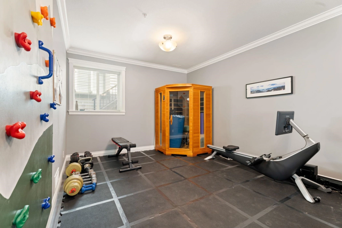 Entry Foyer Photo of 13346 236 Street, Maple Ridge, BC