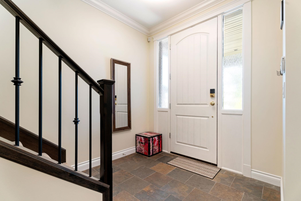 Family Room Photo of 13346 236 Street, Maple Ridge, BC