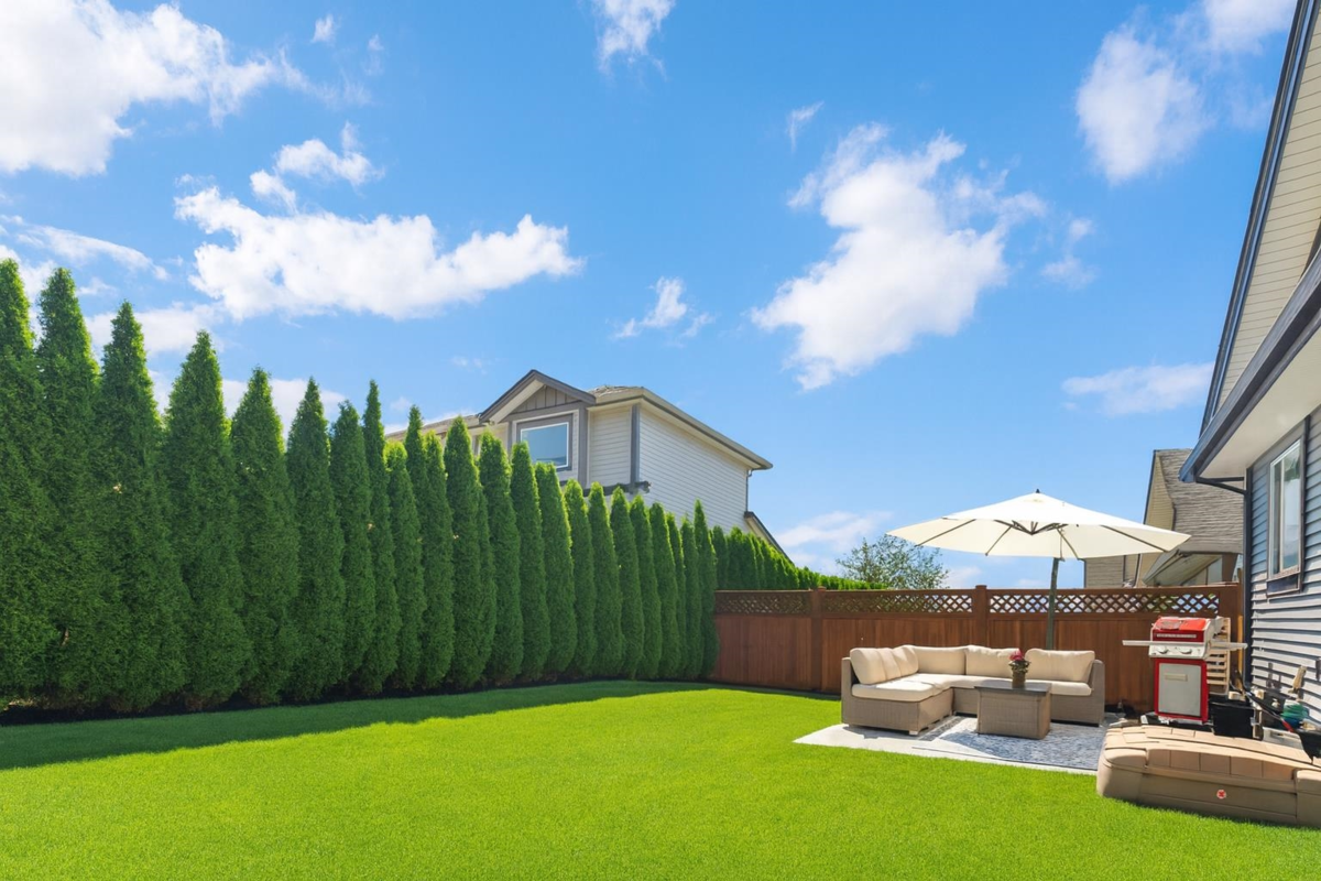 Outdoor Patio Photo of 13346 236 Street, Maple Ridge, BC