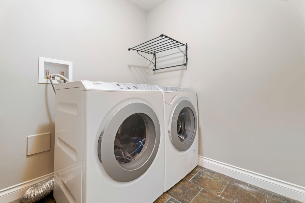 Staircase Photo of 13346 236 Street, Maple Ridge, BC