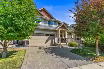21151 78b Avenue, Langley, BC, Langley — Single Family Residence for sale