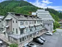 27 351 Copper Drive, Britannia Beach, BC