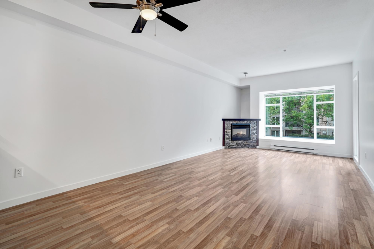 Dining Area Photo of 203 2478 Welcher Avenue, Port Coquitlam, BC