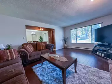 15324 22 Avenue, Surrey, BC, Surrey — Single Family Residence for sale