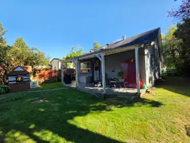 Swimming Pool Photo of 33497 7th Avenue, Mission, BC