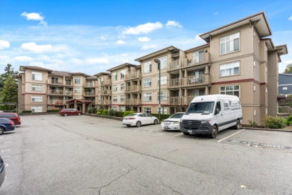 221 2515 Park Drive, Abbotsford, BC, Abbotsford — Apartment/Condo for sale
