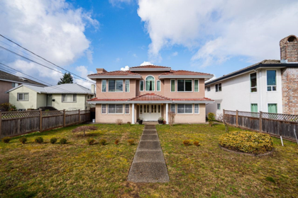 7823 Elwell Street, Burnaby, BC, Burnaby — Single Family Residence for sale