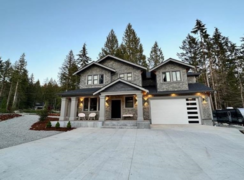 1102 Largo Road, Roberts Creek, BC