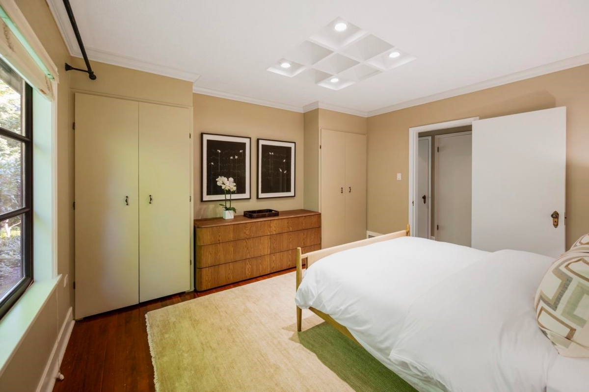 Laundry Room Photo of 2533 Wallace Crescent, Vancouver, BC