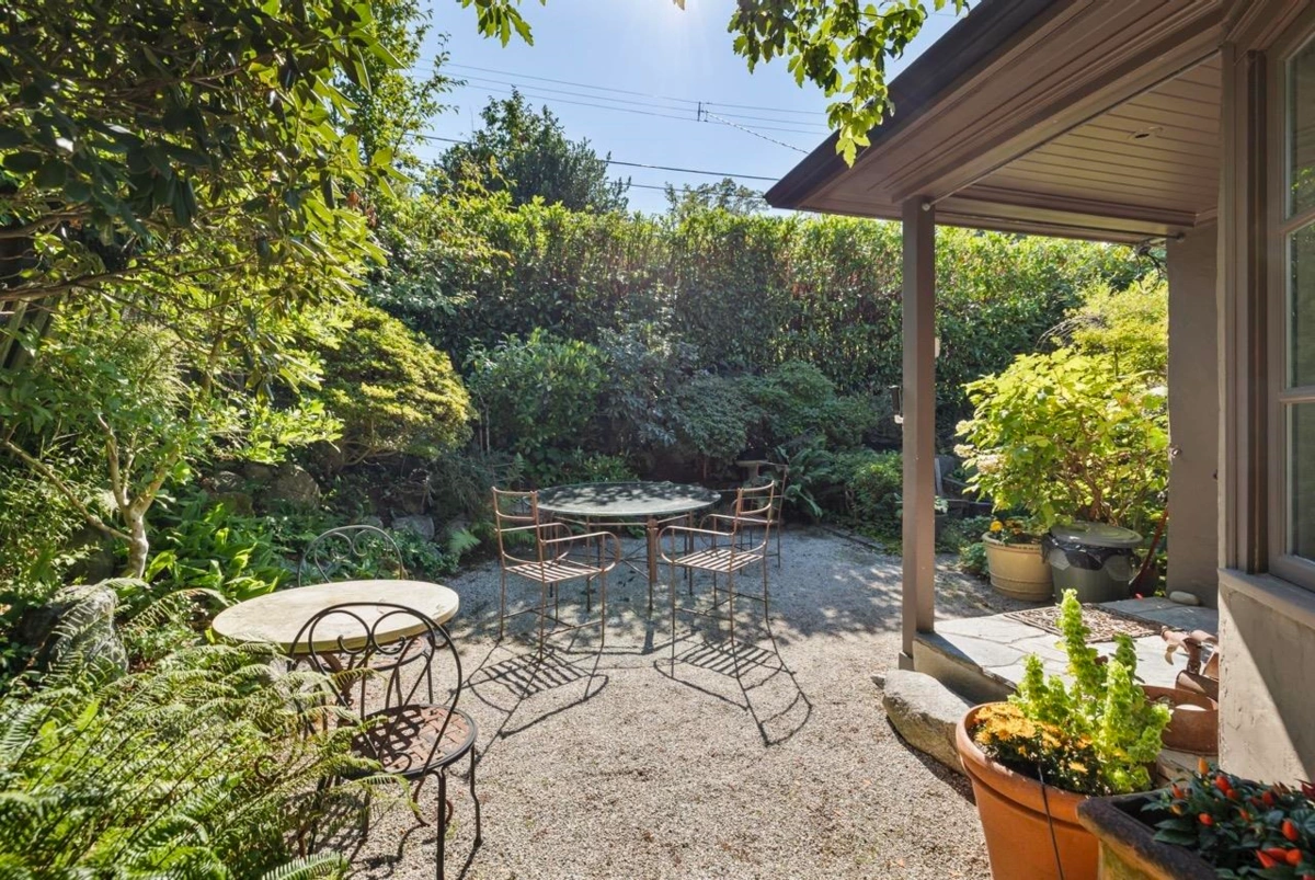 Living Room Photo of 2533 Wallace Crescent, Vancouver, BC