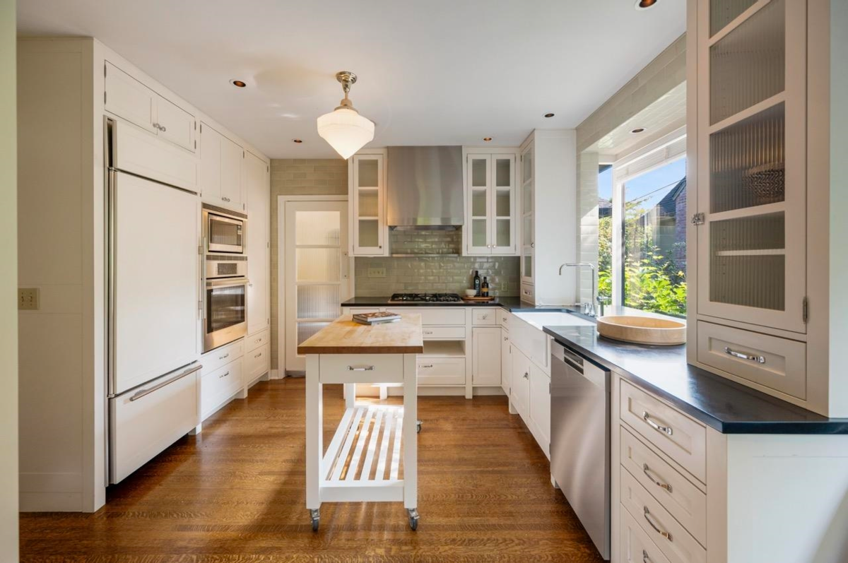 Loft / Bonus Room Photo of 2533 Wallace Crescent, Vancouver, BC