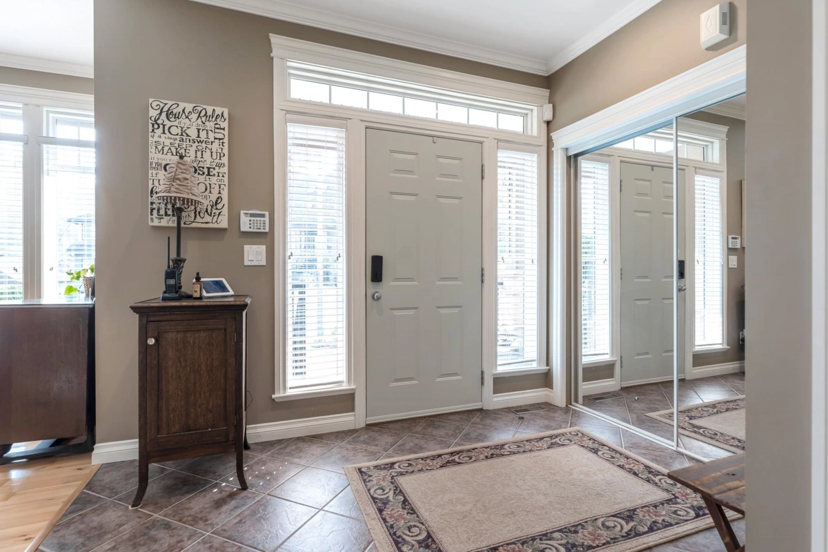 Dining Area Photo of 17 33925 Araki Court, Mission, BC