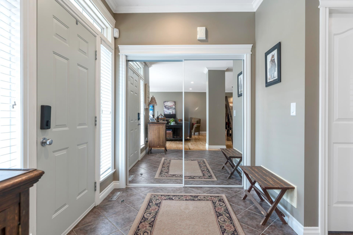 Family Room Photo of 17 33925 Araki Court, Mission, BC