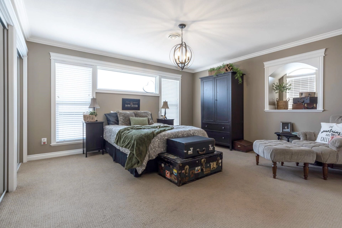 Hallway Photo of 17 33925 Araki Court, Mission, BC