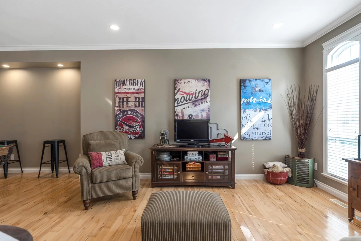 Kitchen Island Photo of 17 33925 Araki Court, Mission, BC