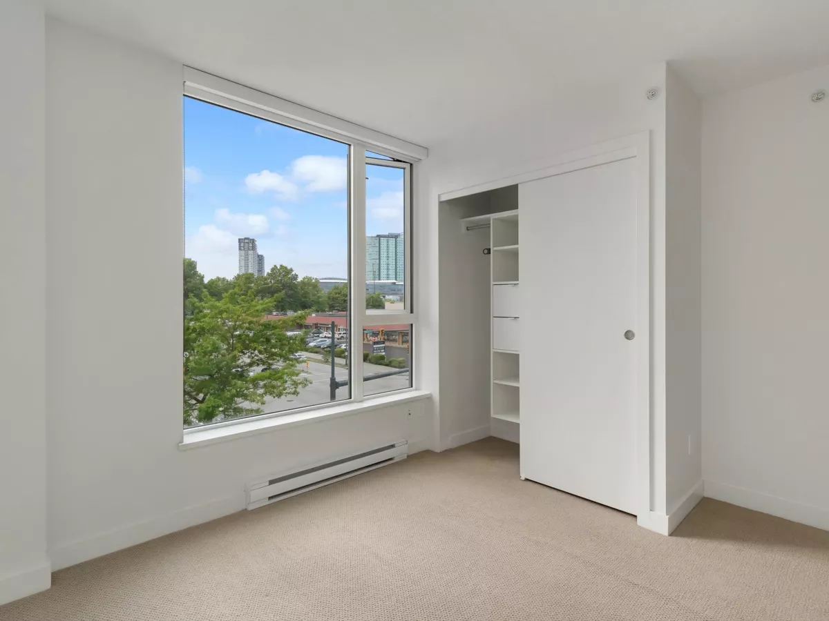 Breakfast Nook Photo of 509 13696 100 Avenue, Surrey, BC