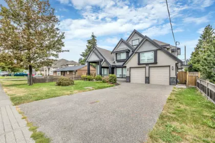 11809 88 Avenue, Delta, BC, Delta — Single Family Residence for sale
